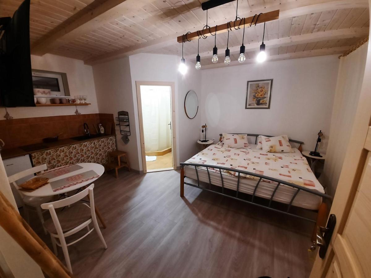 Apartmany Pri Kostole Liptovská Kokava Exterior photo